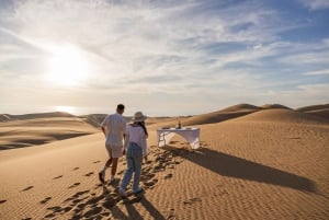 Walvis Bay: Sandwich Harbour Sunset Tour