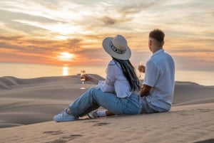 Walvis Bay: Sandwich Harbour Sunset Tour