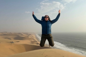 Walvisbay: Sandwich Harbour 4x4 Tour-Unparalleled Experience