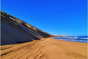 Walvisbay: Sandwich Harbour SUNSET Tour-End It Beautifully