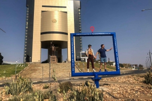 Windhoek: City & Township tour. Vehicle, guide, kapana