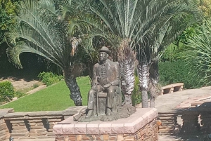 Windhoek: Katutura Township and City Walking Tour