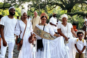 New Orleans: Voodoo siunausseremonia henkilökohtaisella lukemisella.