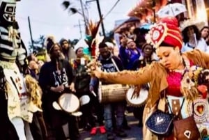 New Orleans: Voodoo siunausseremonia henkilökohtaisella lukemisella.