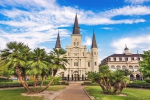 Best of New Orleans Walking Tour with Steamboat Cruise