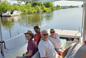 Boat Tour of Louisiana Bayous Near New Orleans