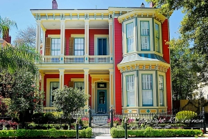 Garden District Walking Tour