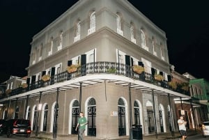 Fantasmas y Vudú: Explora el Barrio Francés y el Jardín de NOLA