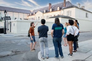 Haunted French Quarter Ghost Tour with Local Guide