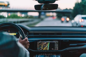 Louis Armstrong Airport: Private Transfer to New Orleans