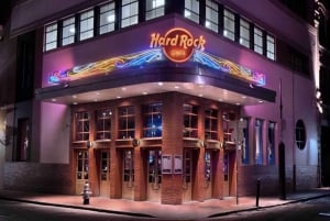 ニューオーリンズのハードロックカフェでの食事