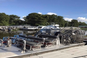 New Orleans: Airboat or Pontoon Boat Cruise with Transfers