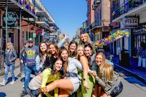 Nova Orleans: Bourbon Street Bar Crawl com Shots and Cup
