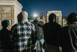Cemetery Bus Tour At Dark with Exclusive Access