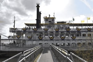 New Orleans: Creole Queen History Cruise with Optional Lunch