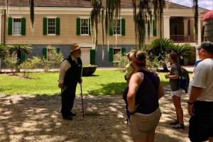 New Orleans: Destrehan Plantation & Airboat Combo Tour