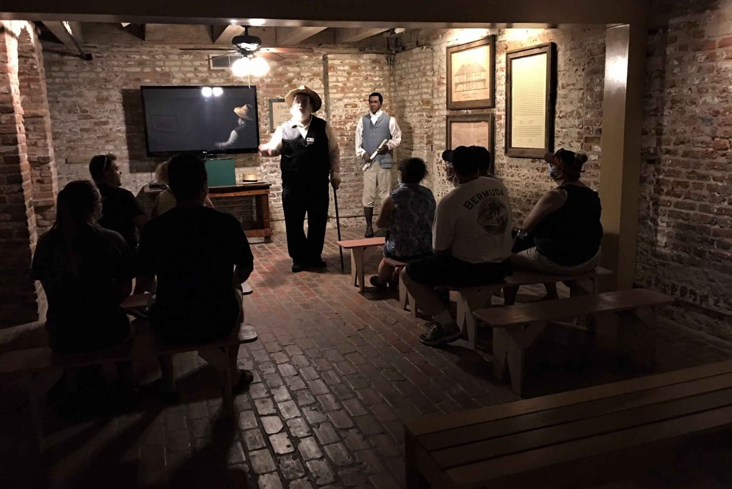 New Orleans: Destrehan Plantation, Houmas House & Lunch