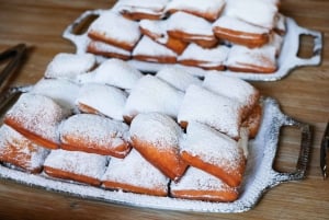 New Orleans: Guided Delicious Beignet Tour with Tastings