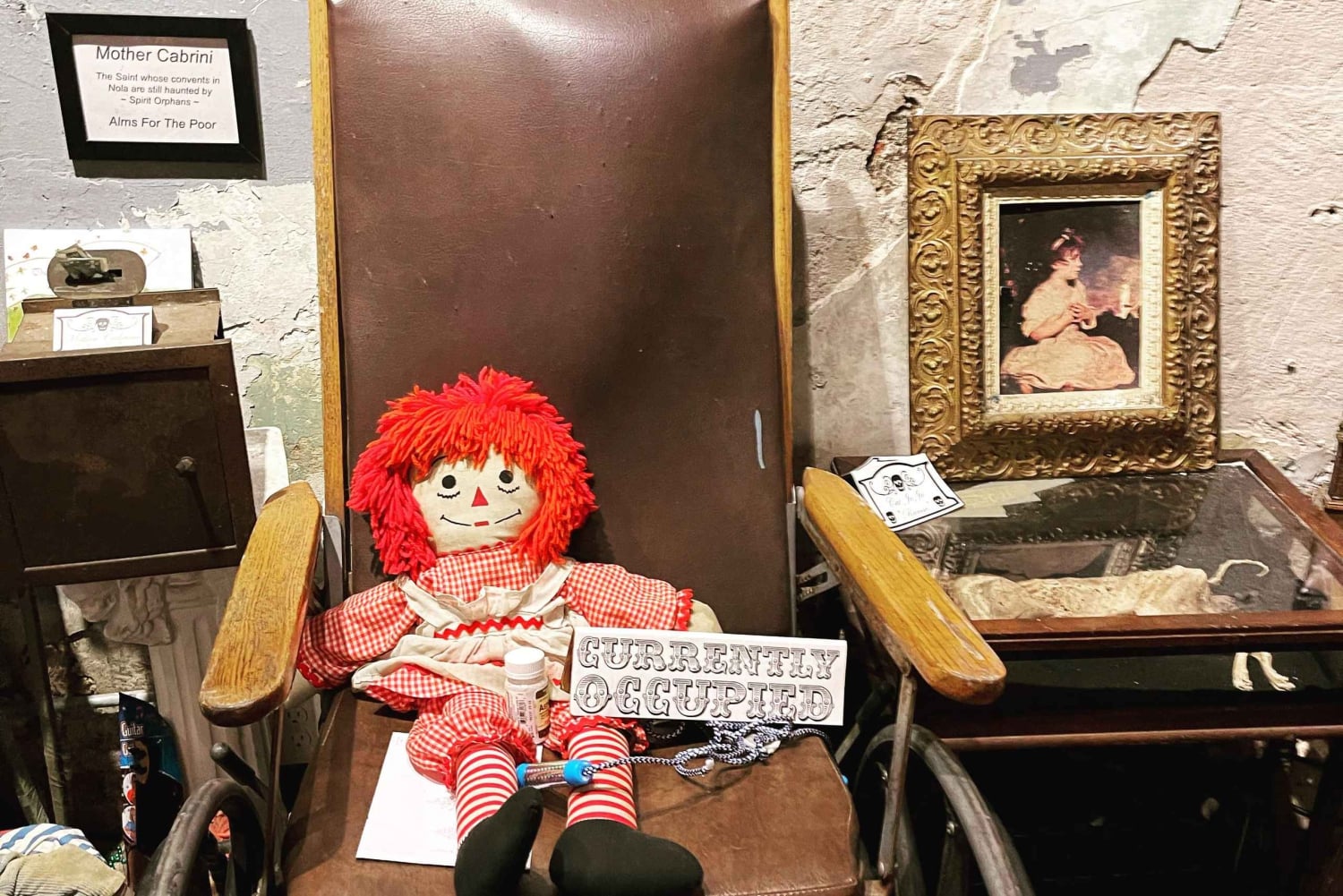 New Orleans: Haunted Museum, Ghost hunt on Haunted Objects