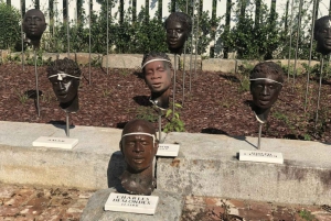 New Orleans: Oak Alley, & Laura or Whitney Plantation Tour