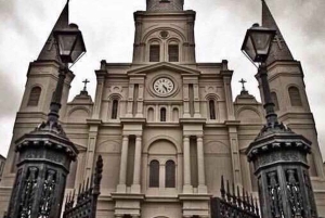 New Orleans: Private Haunted Excursion Tour
