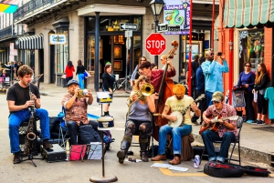 New Orleans: Pub Crawl & Historical Chronicles Walking Tour
