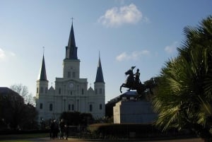 New Orleans: Perinteinen kaupunki- ja kartanokierros