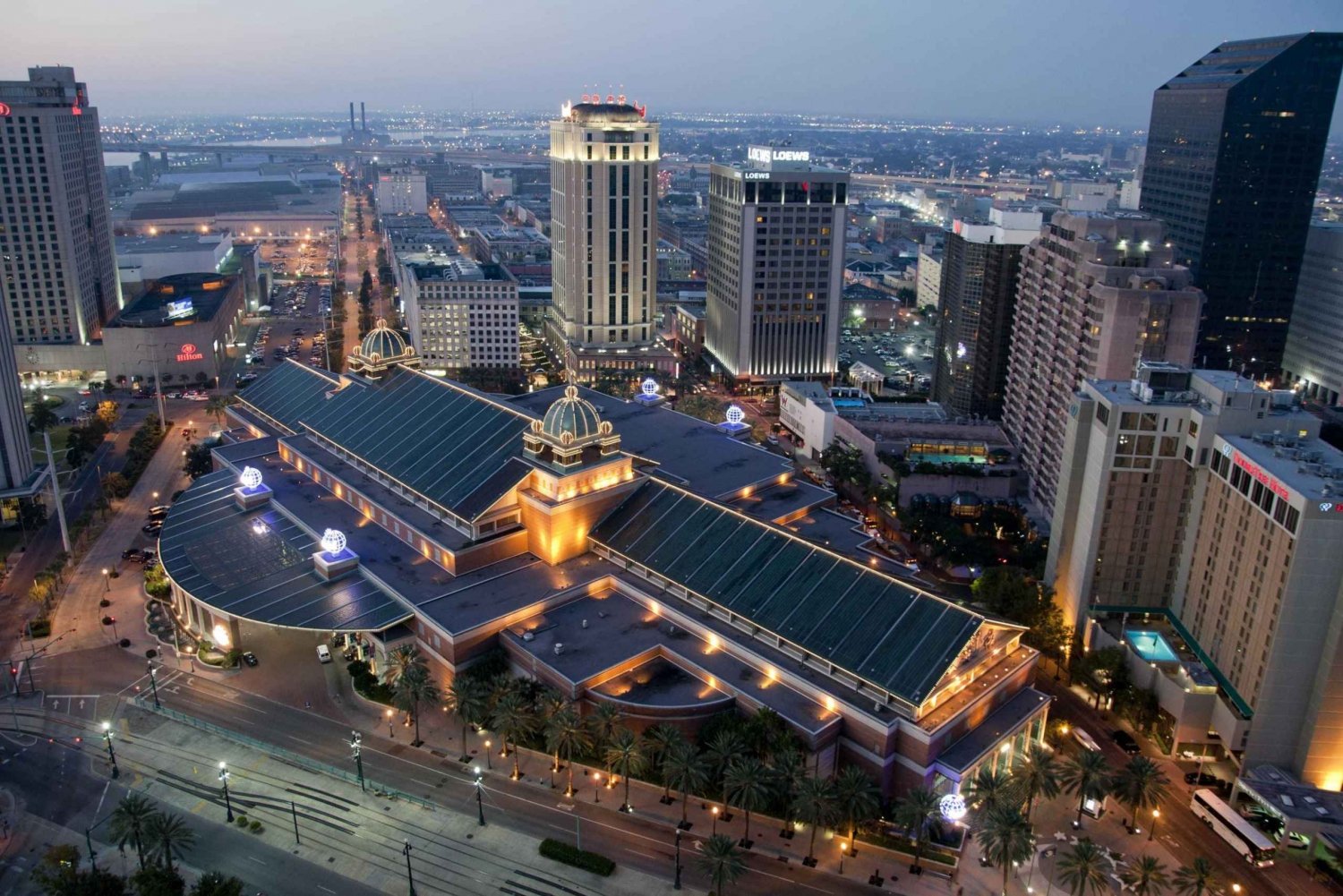 New Orleansin tervetuliaiskierros: Orleansin kaupunki: Yksityinen kiertoajelu paikallisen kanssa