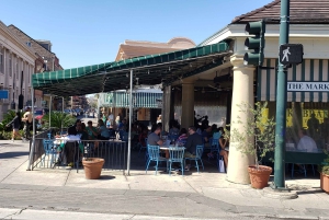 The Local's Guide to the French Quarter Tour