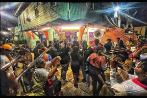 Treme Bar Crawl & Seafood Experience