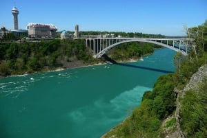 3-tägige Niagara Falls, Toronto & Corning Tour - ab New York