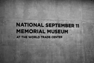 9/11 Memorial & Ground Zero Tour with Optional Museum Entry
