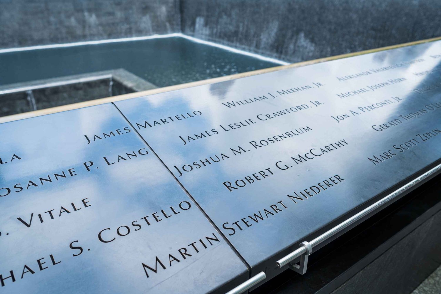 9/11 Memorial & Ground Zero Tour with One World Observatory