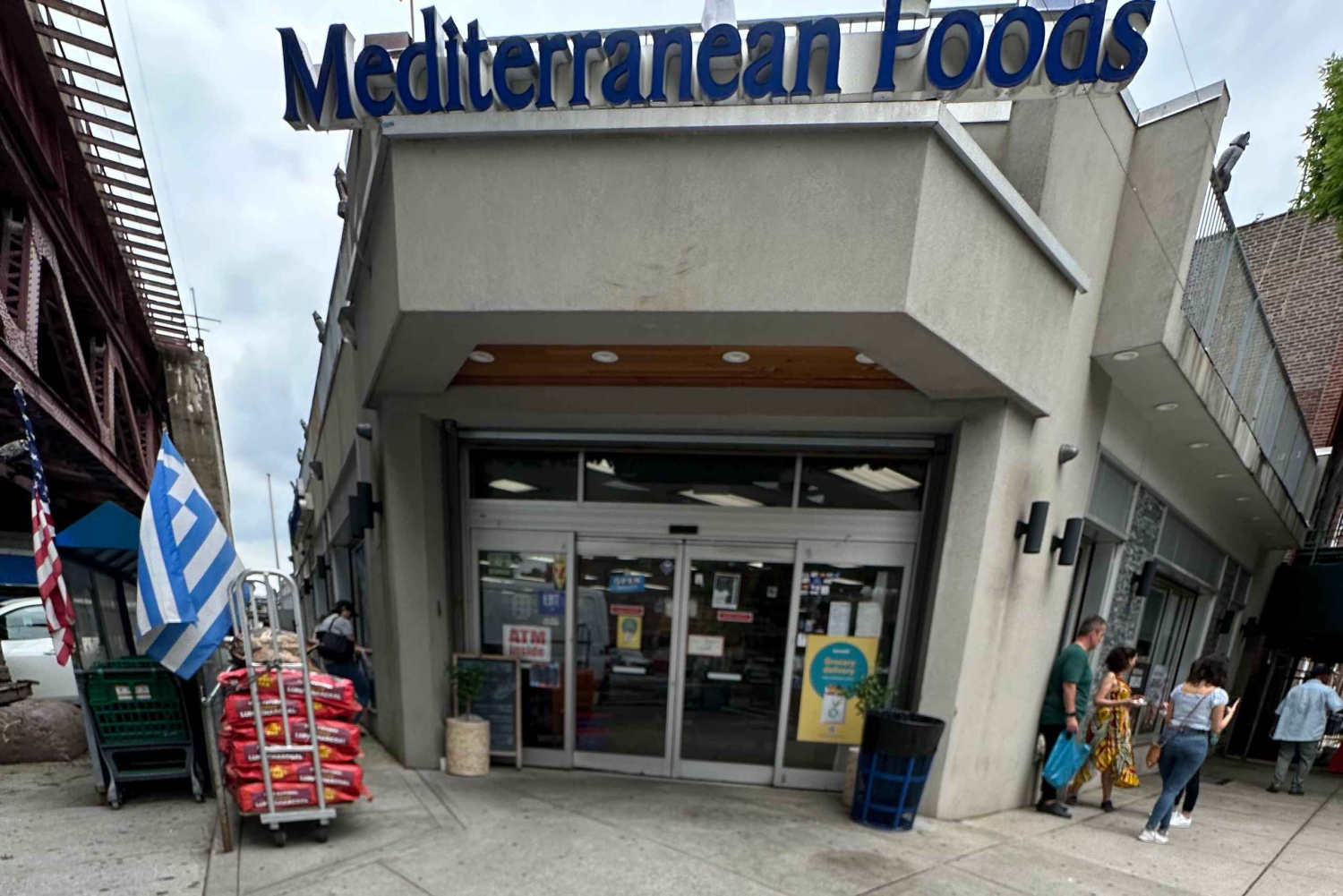 Astoria Queens: Wycieczka w małej grupie piesza i degustacja potraw