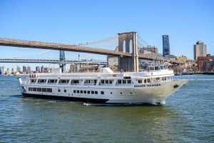 Le meilleur de New York : bus à arrêts multiples pendant 24 heures + croisière Liberty + pass vélo à la journée