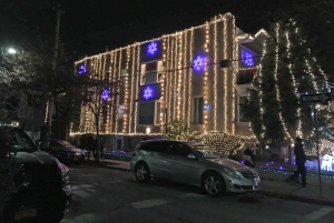 ブルックリン：ダイカー ハイツ クリスマス ウォーキングツアー