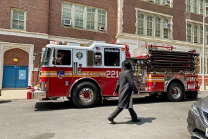 Brooklyn: Williamsburg - Hip & Orthodox