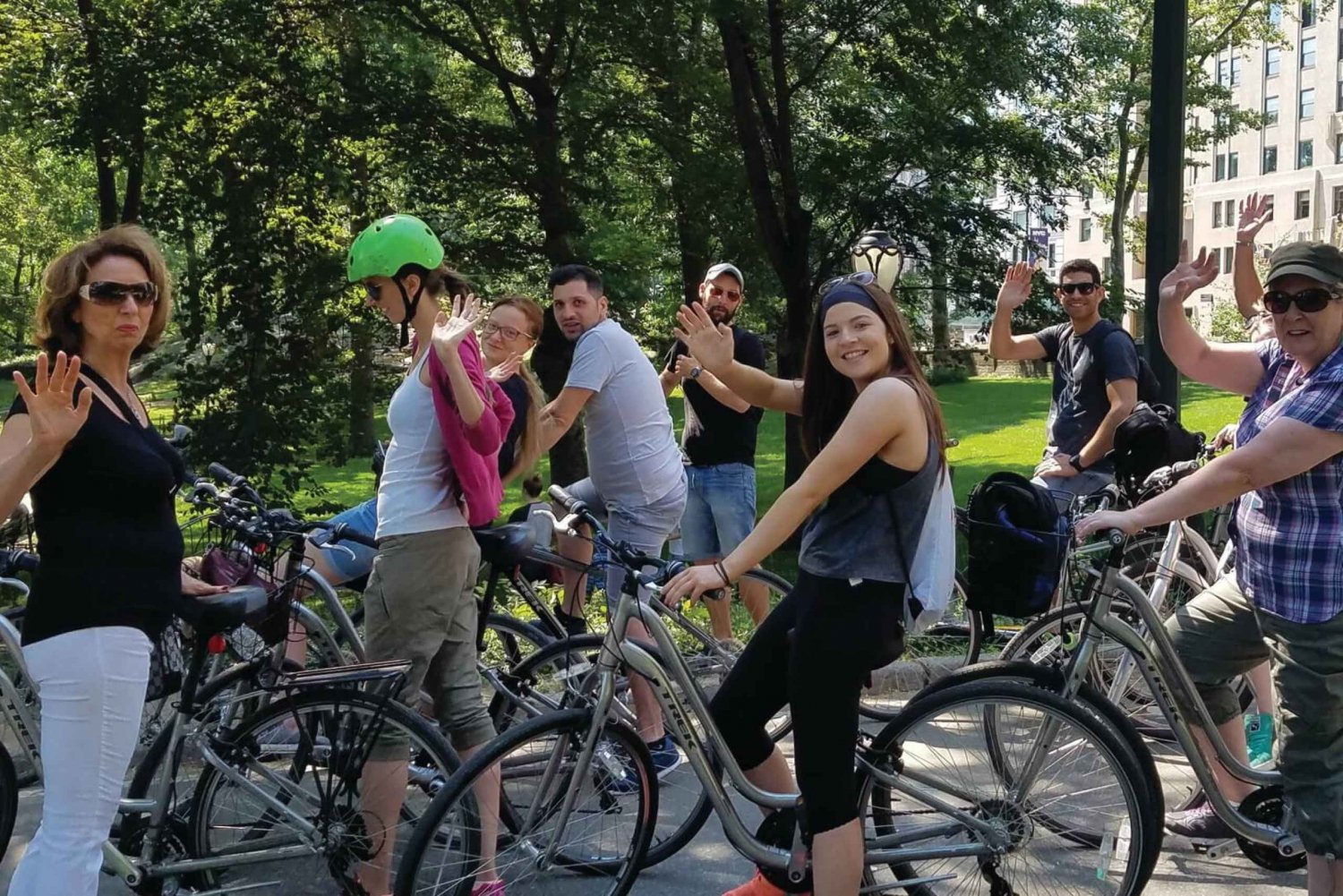 NYC: Central Park Guided Bike Tour
