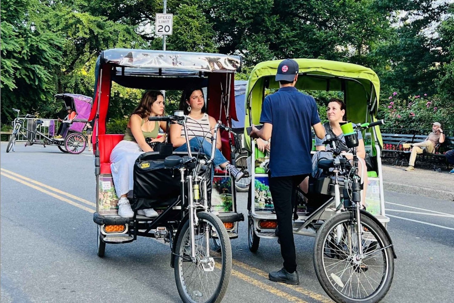 NYC: Central Park Pedicab Tour / Photo Stops