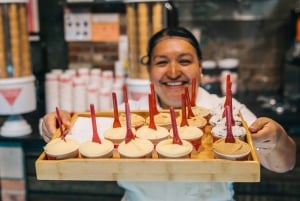 ニューヨーク：チェルシーマーケットとハイラインの食と文化ウォーキングツアー