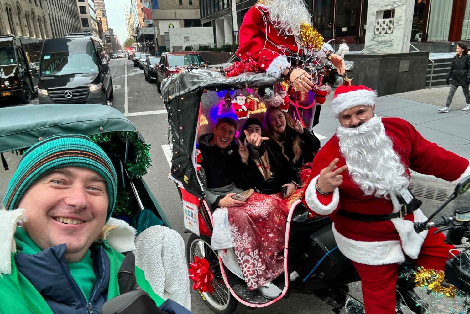 Christmas Lights And City Lights Pedicab Tour