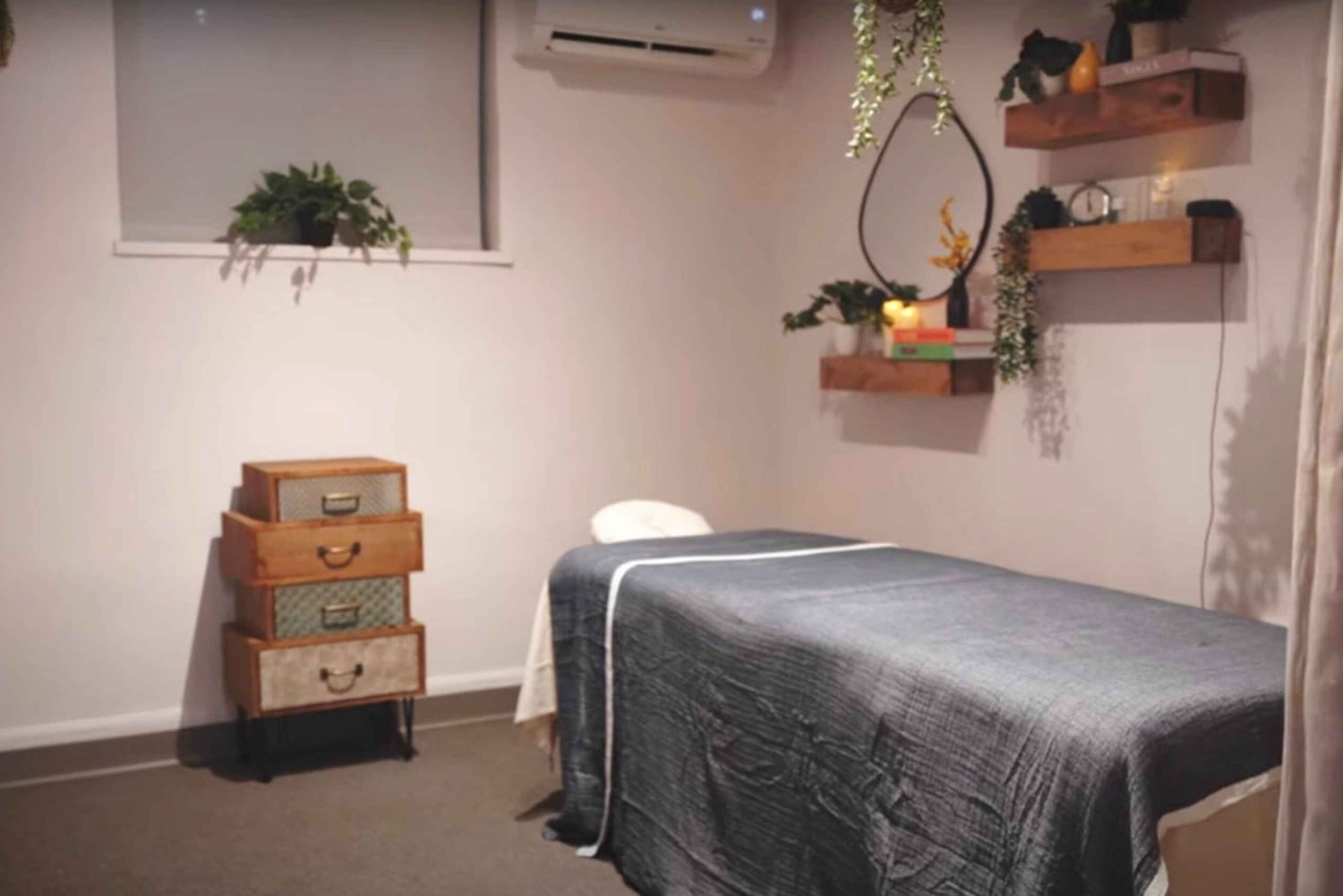 Deep Tissue Massage Therapy NYC - 60 Min.