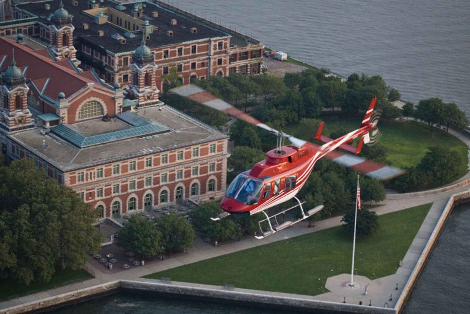 Departing from New York: NYC Helicopter Tours