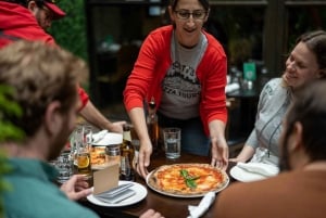 Tour a pie de pizza en East Village NYC