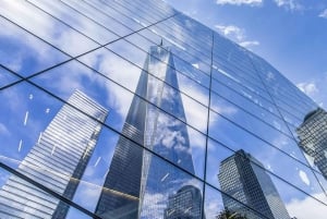 ニューヨークの金融街、9/11メモリアル、自由の象徴を探索