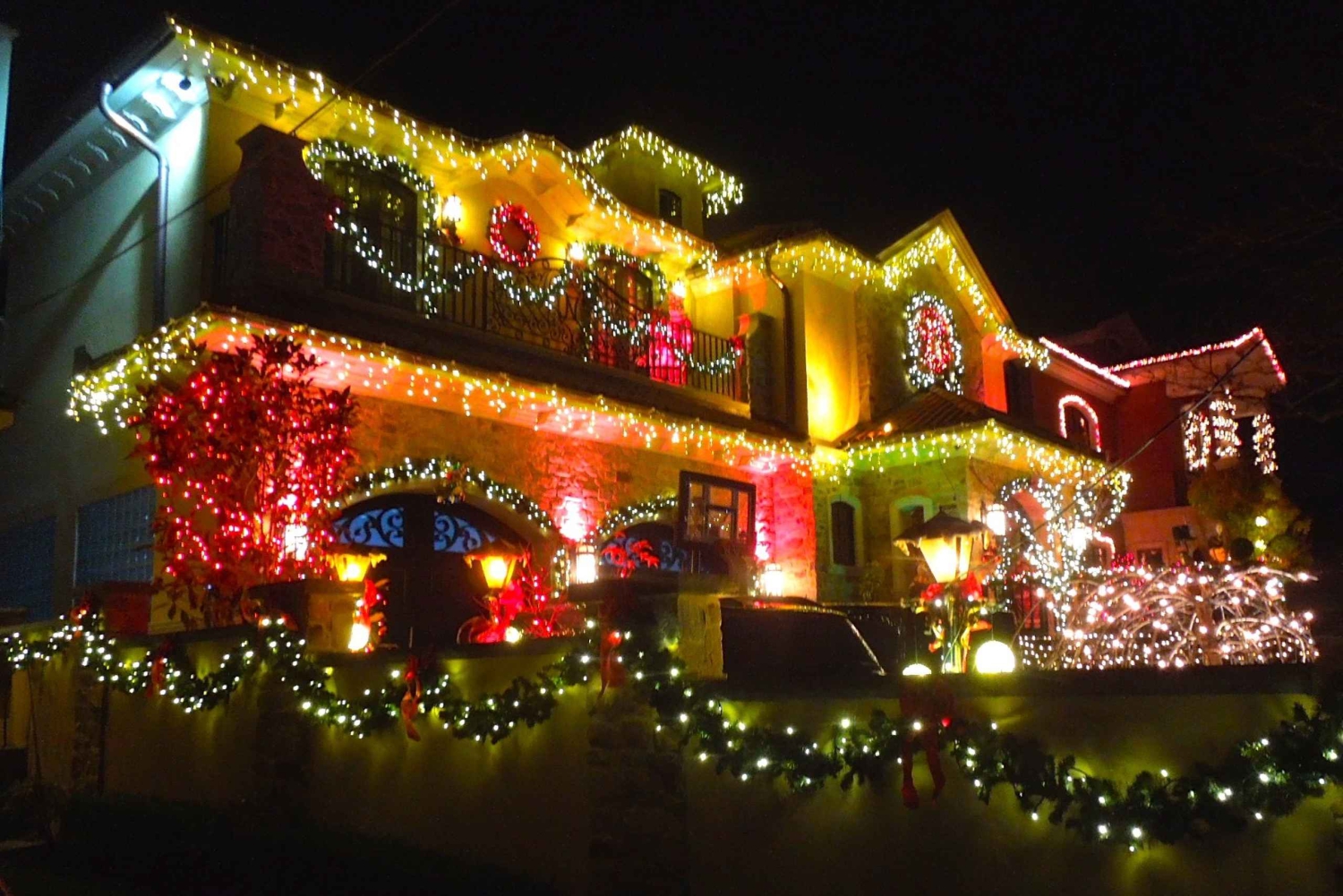 Ab Manhattan: 4-stündige Luxus-Bustour durch die Weihnachtslichter