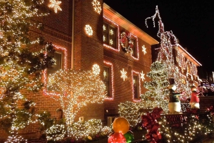 Ab Manhattan: 4-stündige Luxus-Bustour durch die Weihnachtslichter