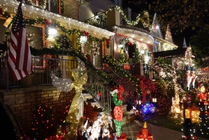 Ab Manhattan: 4-stündige Luxus-Bustour durch die Weihnachtslichter