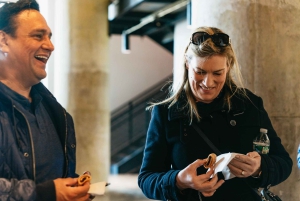 マンハッタン発：ブルックリンの食と文化を巡る半日バスツアー