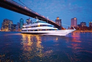 Von New Jersey aus: New York City Buffet Mittagessen oder Dinner Cruise